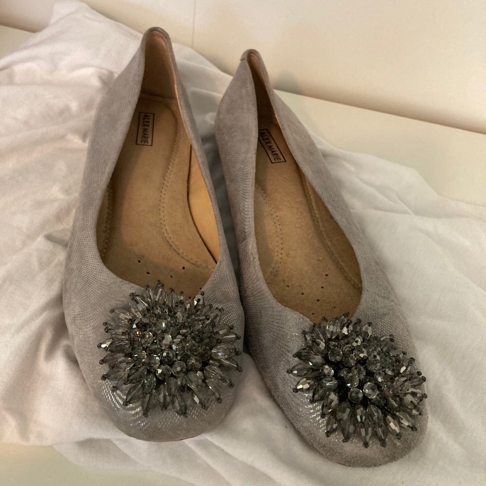 Alex Marie silver flats